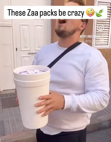 Big Cup Only - Empty without Small Cups