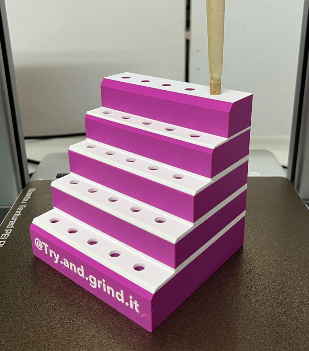 3 Custom Small Preroll Display "Stairs"
