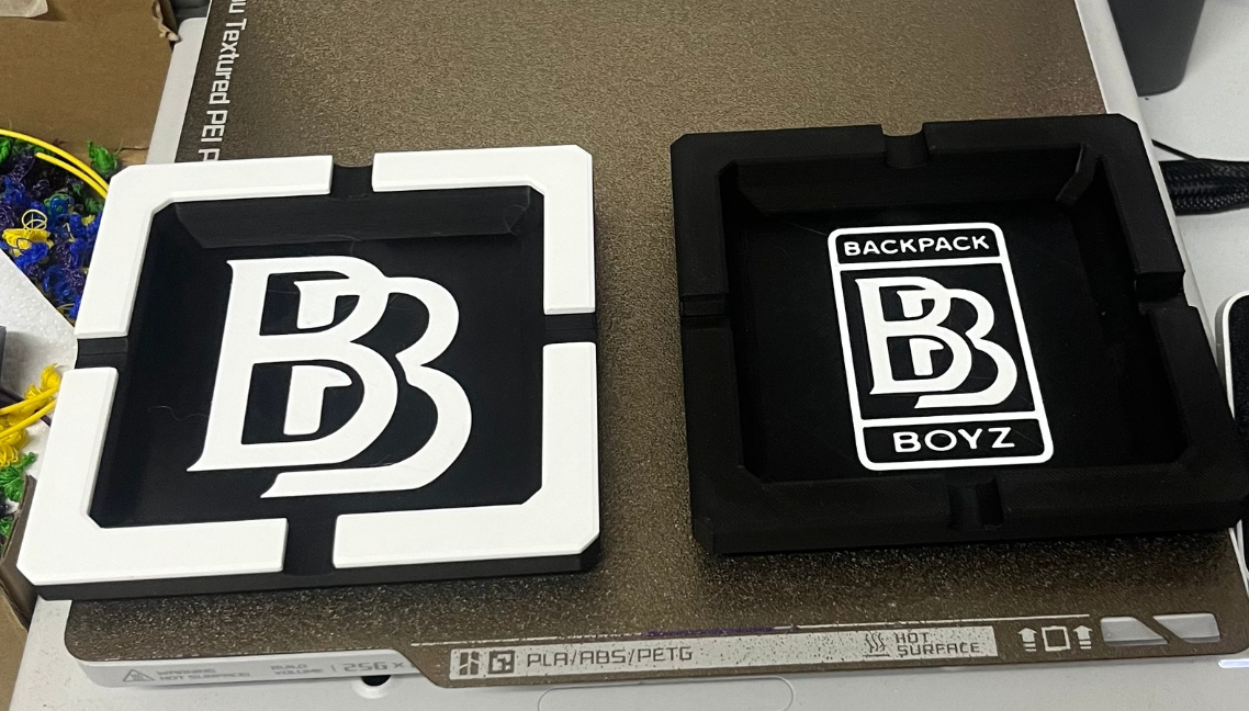 10 Custom with your Logo Ashtrays with Epoxi Resin Square Shape
