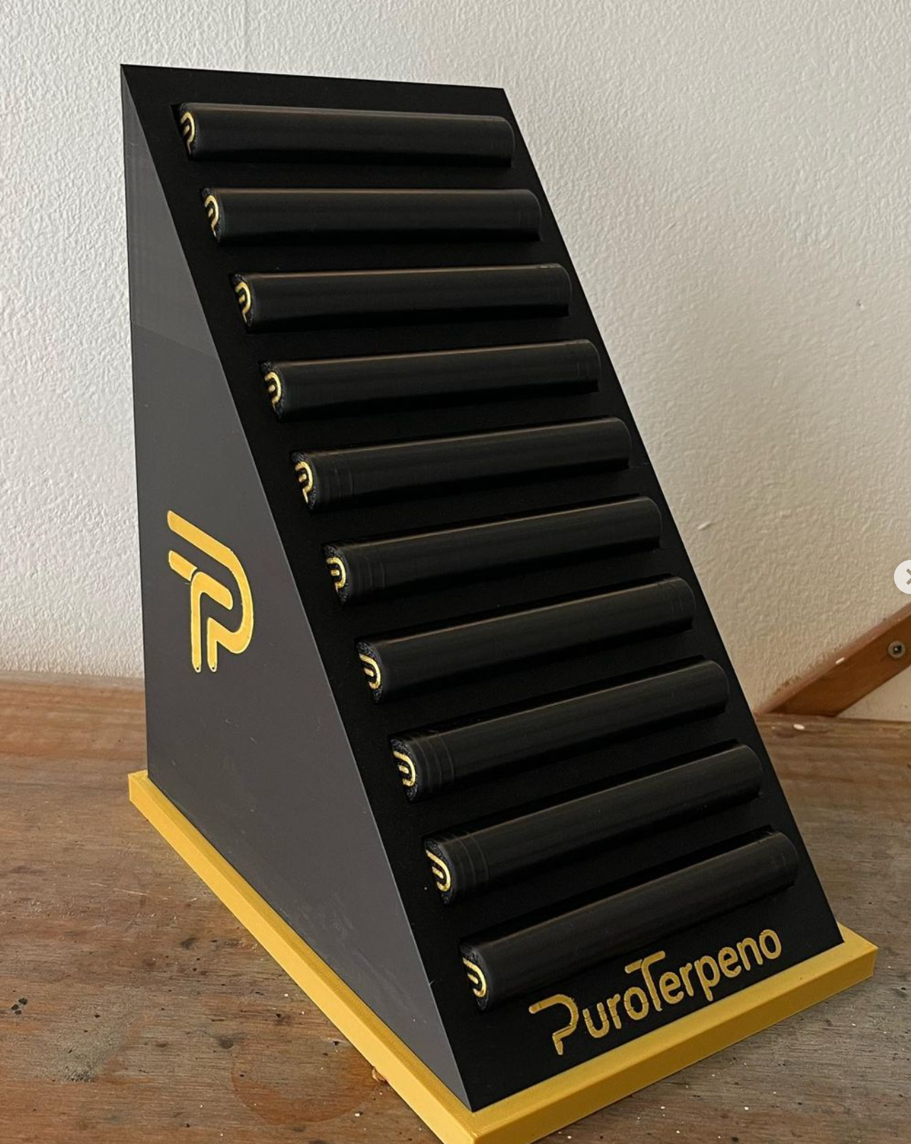 Custom with your Logo Big Preroll Display "Stairs"