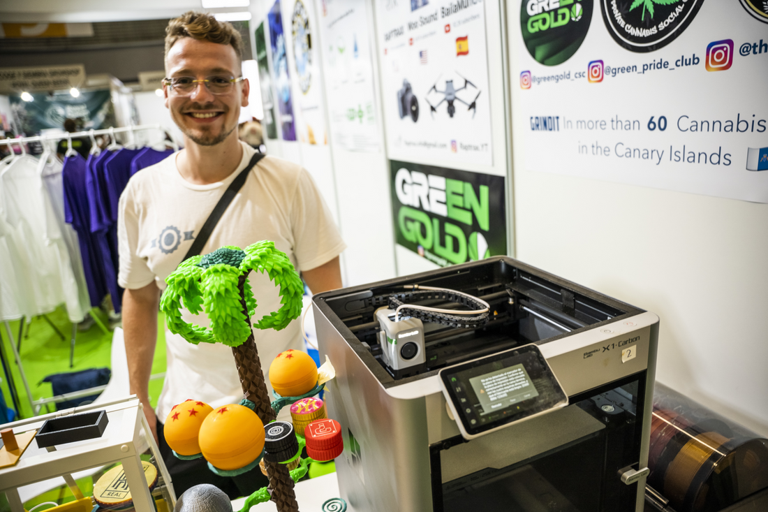 Elevate Your Dispensary: Custom Cannabis Merchandise That Sells